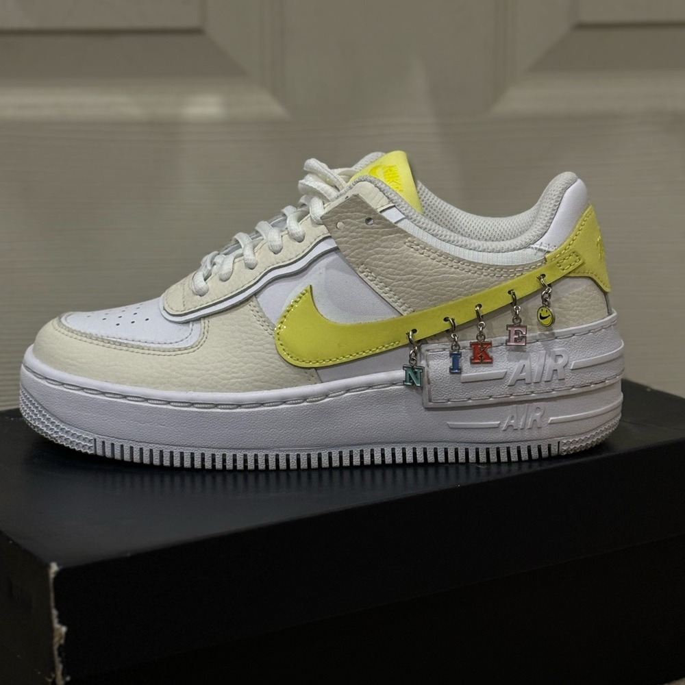 RARE Nike Airforce Shadow (Charms)